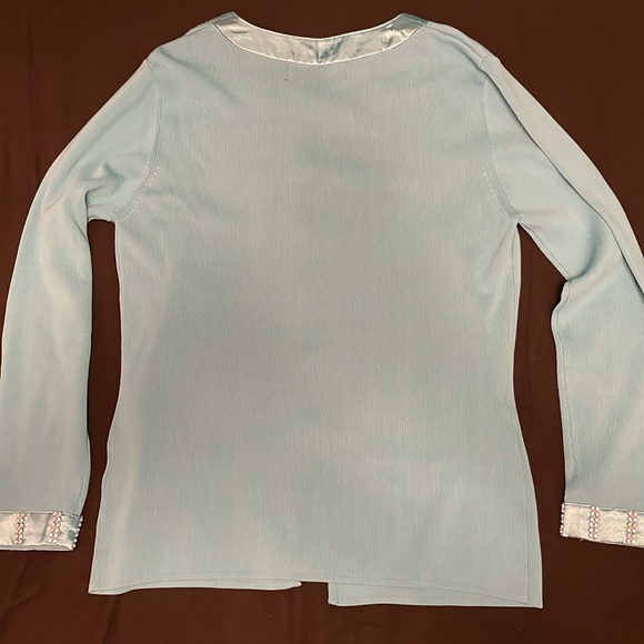 Dancing 2 piece Tank Top with Marchjnf Cardigan - Picture 7 of 8